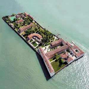 Hotel Isola Di San Servolo - Centro, Venise