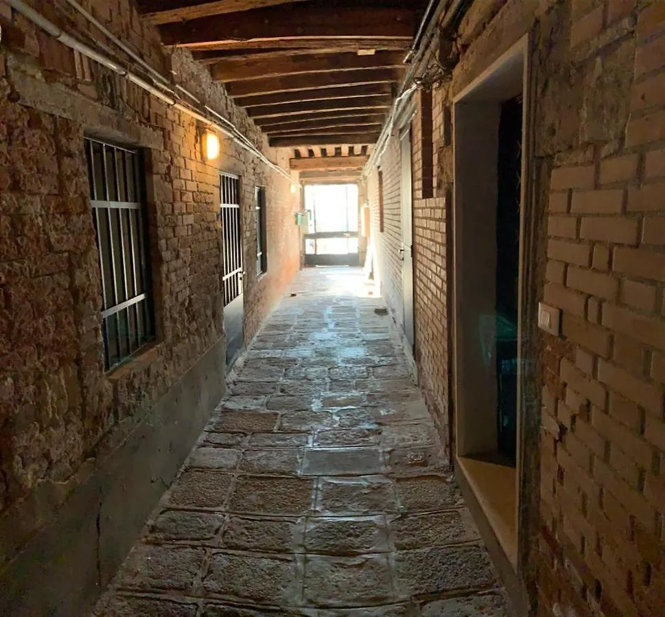 Eagle'S Nest Venice Guest House 0*,  Italy